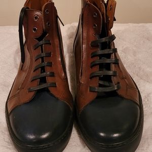 New Bruno Magli Men’s leather Sneakers